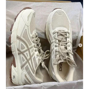 GIÀY THỂ THAO ASICS GEL VENTURE 6 PHỐI MÀU 1012B359