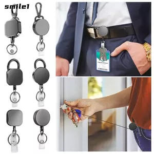 Carabiner cuộn kéo SMILE, Móc khóa chống thất lạc bằng kim loại có thể thu vào, Màn hình huy hiệu vòng chìa khóa chống mất di động