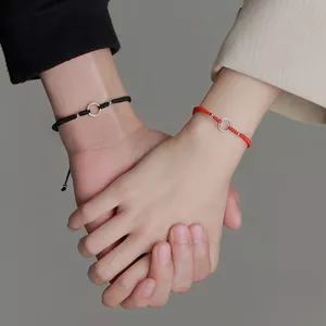 Tối Giản Khóa An Toàn Vòng Tay Nữ Dây Đỏ Niche Thiết Kế Cặp Đôi Bện Vòng Tay Cao Cấp Tặng Bạn Gái Tay Trang Sức