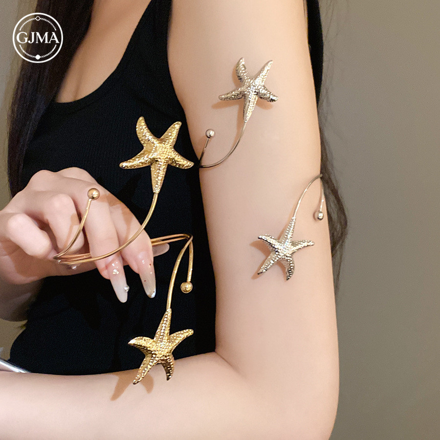 Mùa hè bên bờ biển phong cách nghỉ mát vòng tay sao biển thời trang cá tính hợp thời trang phụ kiện cánh tay cho nữ