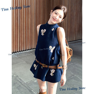 Bộ đồ phong cách Trung Quốc mới mùa xuân, gồm áo gile không tay bằng vải denim thêu và quần short