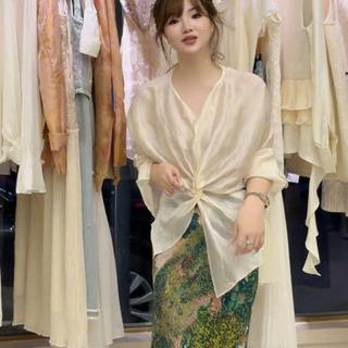 [Khuyến mãi trong thời gian có hạn] Mùa hè 2026 Phong cách mới Nút thắt độc đáo Quần áo chống nắng không đều Áo sơ mi thiết kế cao cấp Mới kiểu Trung Quốc Phong cách mỏng hàng đầu dành cho nữ