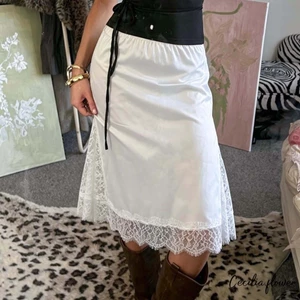 Váy Midi Satin dành cho nữ Váy ren màu trơn thanh lịch Váy dài đến đầu gối vừa vặn cho bữa tiệc