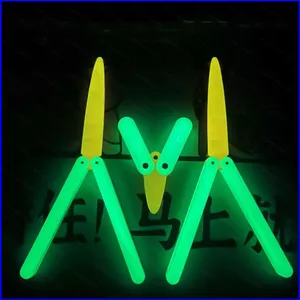 SQ3 Dạ Quang Cà Rốt Trọng Lực Nhảy Củ Cải Balisong Quà Tặng Cho Trẻ Em Bướm Dao Benchmade Giảm Căng Thẳng Fidget Đồ Chơi QS3