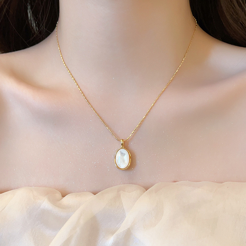 Vòng cổ mặt dây chuyền sang trọng cao cấp dành cho nữ