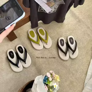 TT Q Bánh Mì Mềm Flip-Flops Nữ Mùa Hè Shit-Steping Đế Dày Flip-Flops Bãi Biển