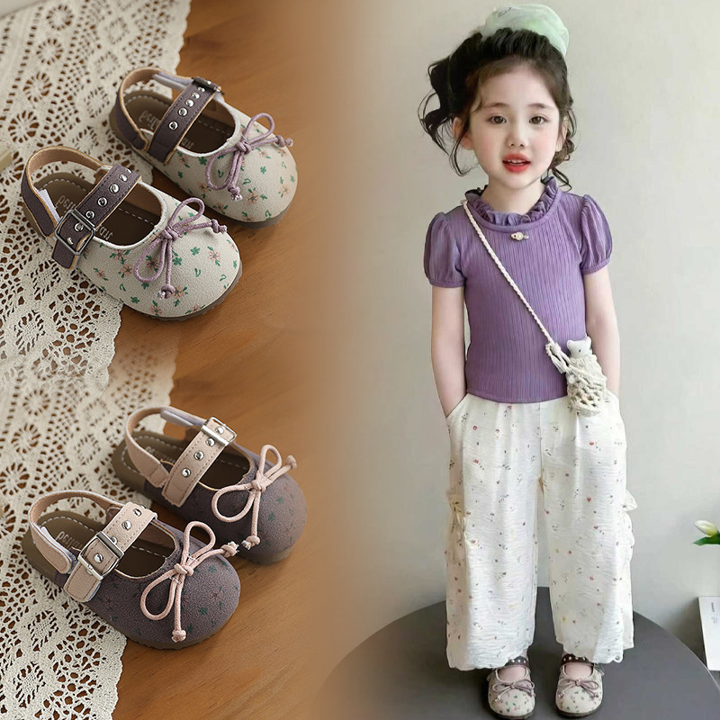 Dép nữ đế mềm họa tiết cổ điển,Dây đeo lưng có thể điều chỉnh, Bé1-6tuổi Đi học Hoạt động ngoài trời