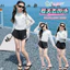 Bé Gái Đen Trắng Đồ Bơi 2026 Phong Cách Mới Trẻ Em Mùa Hè In Chữ Dây Kéo Dài Tay Top + Quần Short Đồ Bơi