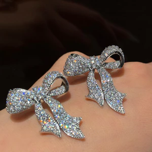 Tua Rua Phong Cách Mới Zircon Thời Trang Thanh Lịch Ánh Sáng Bông Tai Sang Trọng