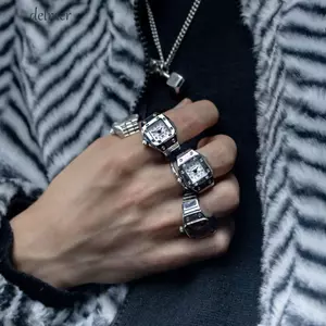Đồng hồ trang sức nhẫn DELMER, Đồng hồ thạch anh La Mã Punk cổ điển, Dây đeo đàn hồi Mini sáng tạo mát mẻ Vòng đeo tay cổ điển Người đàn ông