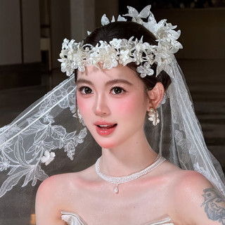 1 Chiếc Siêu Tiên Cô Dâu Hoa Trắng Với Ngọc Trai Trắng Băng Đô Quấn Tóc