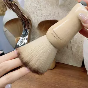 KUZHEN Professionals Lông Tơ Móng Tay Nghệ Thuật Bàn Chải Tay Cầm Gỗ Tròn Làm Sạch Bụi Bàn Chải Trang Điểm Phụ Kiện Làm Móng Tay Salon Thiết Bị Dụng Cụ HOT