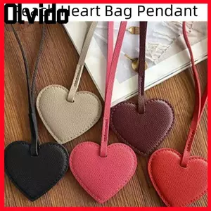 Mặt dây chuyền túi xách nữ OLVIDO, Móc khóa trái tim đào bằng da phong cách tươi mới, Phụ kiện treo túi hình trái tim hợp thời trang và phổ biến