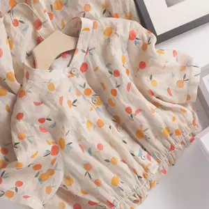 Áo sơ mi nữ tay phồng chất liệu Cotton Linen in họa tiết trái cây phong cách tối giản, dễ phối đồ, phù hợp đi làm