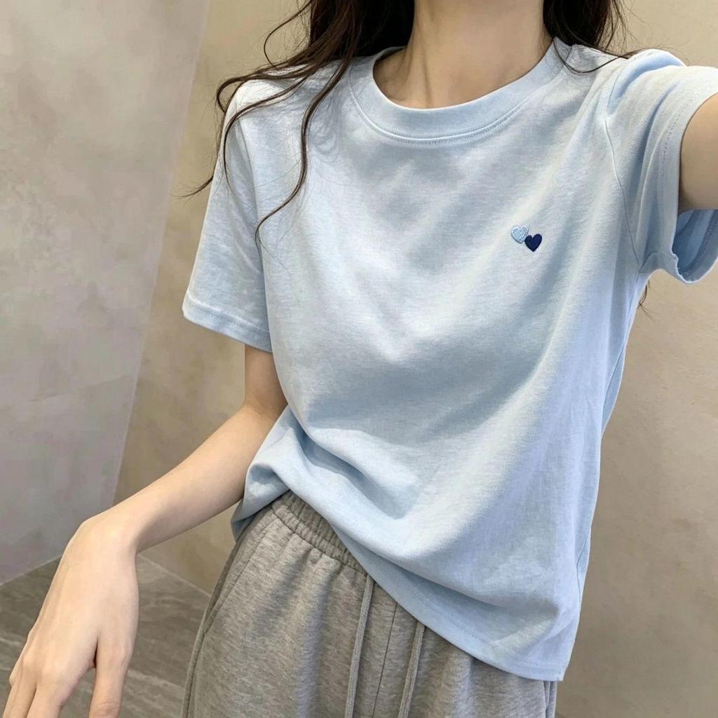 [Seckill trong thời gian có hạn] Áo thun ngắn tay thêu trái tim màu xanh bông tuyết dành cho nữ Vai chính hãng mùa hè Phong cách mới che phủ da thịt Sli