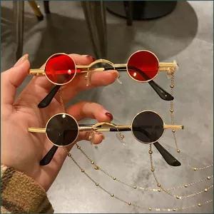 Kính râm gọng tròn nhỏ SQ Retro dành cho nữ kính màu đỏ có dây chuyền kính râm đa năng chống tia cực tím