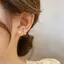 1 Đôi Bông tai đính hoa ngọc trai phong cách Hàn Quốc Bông tai kim cương dát vàng dành cho nữ Phụ kiện trang sức sang trọng nhẹ nhàng thời trang [Mina]