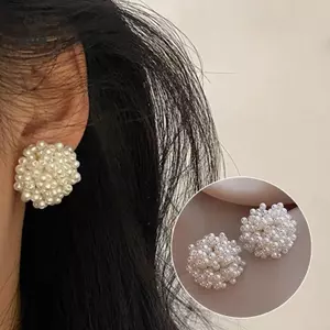 Bông tai đính hoa ngọc trai trắng nhẹ nhàng Kẹp tai cảm giác cao cấp dành cho nữ Tính khí Tiệc cưới Phụ kiện trang sức Quà tặng [Mina]