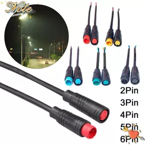 Đầu nối đế NOTE1 M8 5 kiểu Đầu nối chống nước màu đen