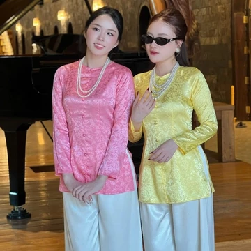 Hân Nguyễn Áo Bà Ba - B.A195 - Áo Bà Ba Gấm Hoa Mẫu Đơn Dây Kéo Cổ Tròn Nút Nụ Bọc ( QUẦN LỤA )