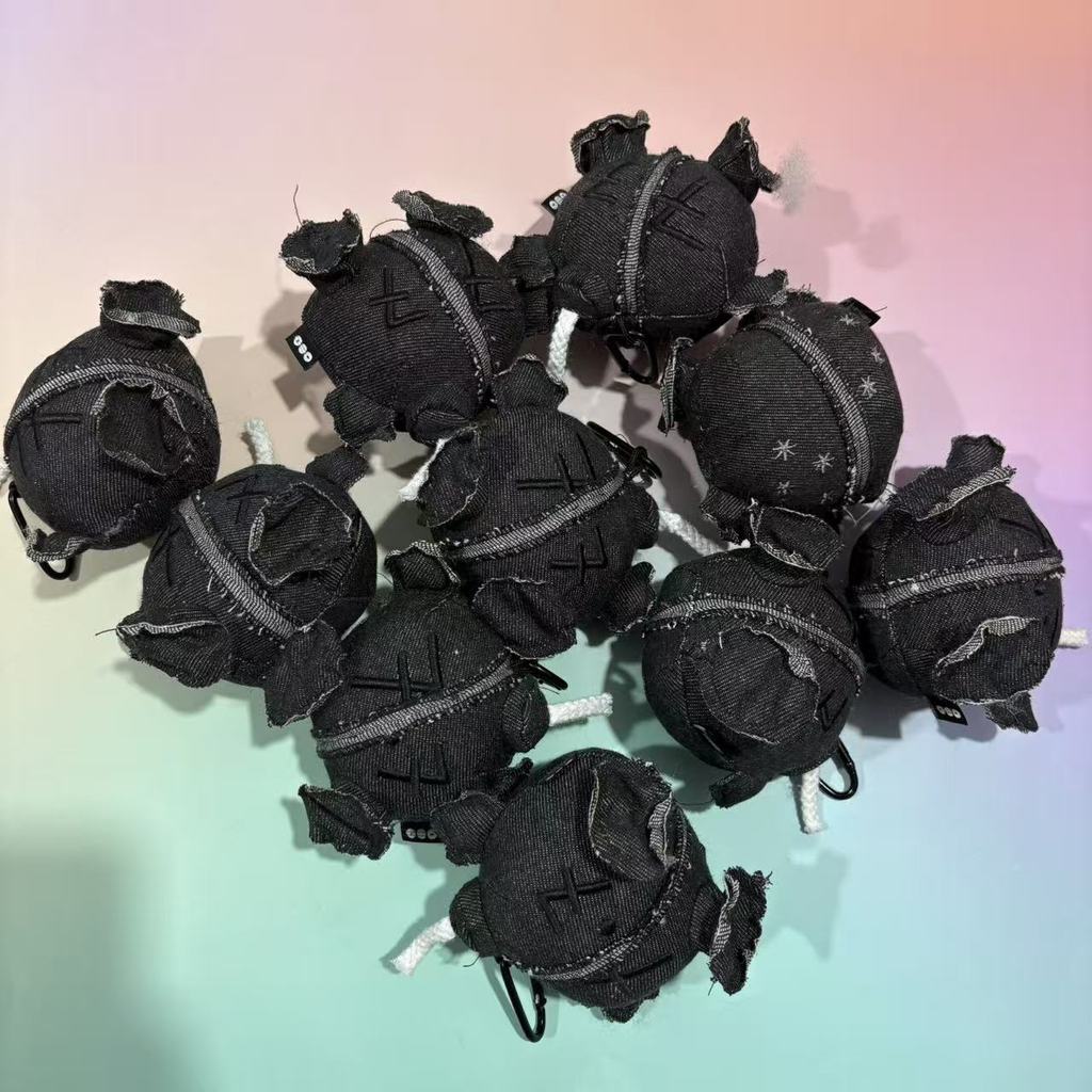 Búp bê bom quân đội BTS ARIRANG Móc khóa sang trọng
