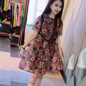 Mùa hè Phong cách mới Thời trang Tất cả các trận đấu Váy nhỏ tay ngắn hoa dài vừa phải