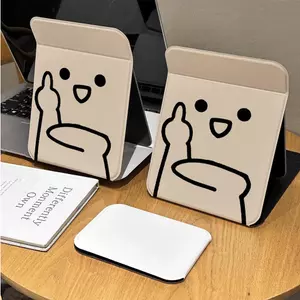 Gương gập cầm tay in nét vẽ ngón tay nền be nhẹ nhàng