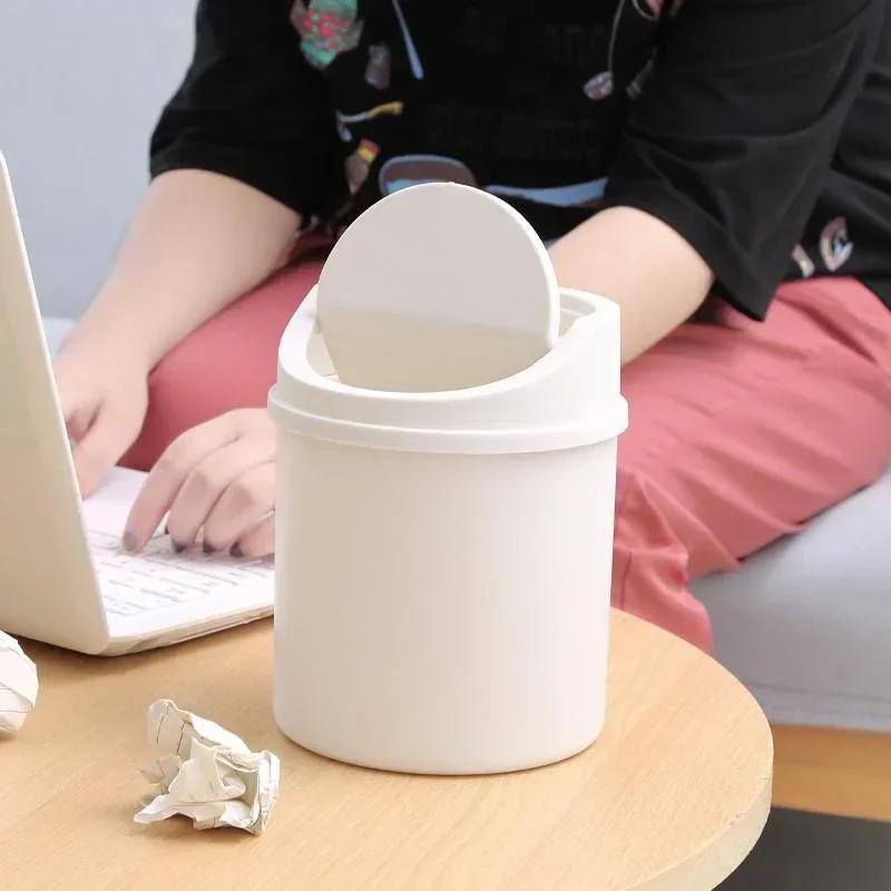 Thùng rác mini có nắp để bàn, phụ kiện giữ vệ sinh phòng ngủ & bàn làm việc