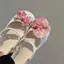 Mùa Xuân Mùa Hè Phong Cách Mới Hoa Hồng Ngọc Trai Thích Ứng Với Lỗ Giày Ngọt Ngào Cô Gái Dễ Thương Khóa Giày Tự Làm Dép Hoa Trang Trí Phụ Kiện