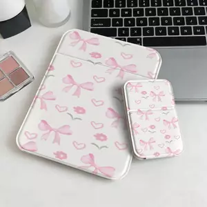 Gương trang điểm gấp họa tiết nơ hồng, kiểu nữ tính dễ thương cho các bạn gái
