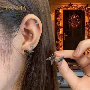 PNPIA- 2 Cặp Cá Tính Sáng Tạo Mini Mô Phỏng Bay Bông Tai Dành Cho Nam Nữ Ngộ nghĩnh Trừu Tượng Niche Trang Sức Phụ Kiện Quà Tặng Cặp Đôi