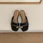 TT Set-Toe Khóa Kim Loại Flip-Flops Nữ Mùa Hè Nêm Giày Sandal Mũi Mở Dép