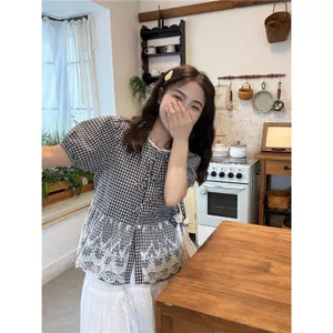 Áo sơ mi ngắn tay cổ tròn khâu ren mùa hè + Váy dài vừa phải dành cho nữ