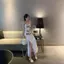 Váy dài vừa phải có khe hở in hình Slim @