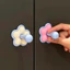 Móc treo hoa macaron dán tường không cần khoan keo nano treo chìa khóa khăn tắm tay nắm tủ dùng mọi nơi trong nhà xinh