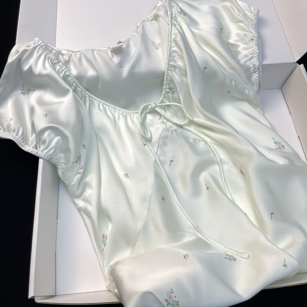 Phong Cách Hàn Quốc Cao Cấp Váy Ngủ Hoa Nữ Thoáng Mát Bên Trong Bộ Đồ Ngủ Ice Silk Homewear Bé Gái Không Tay Pure Desire Cô Gái Ngọt Ngào Có Thể Mặc Bên Ngoài Váy Nhà Mùa Hè Mỏng Thoải Mái Thoáng Khí Kích Thước Lớn Bé Gái Hẹn Hò Dài