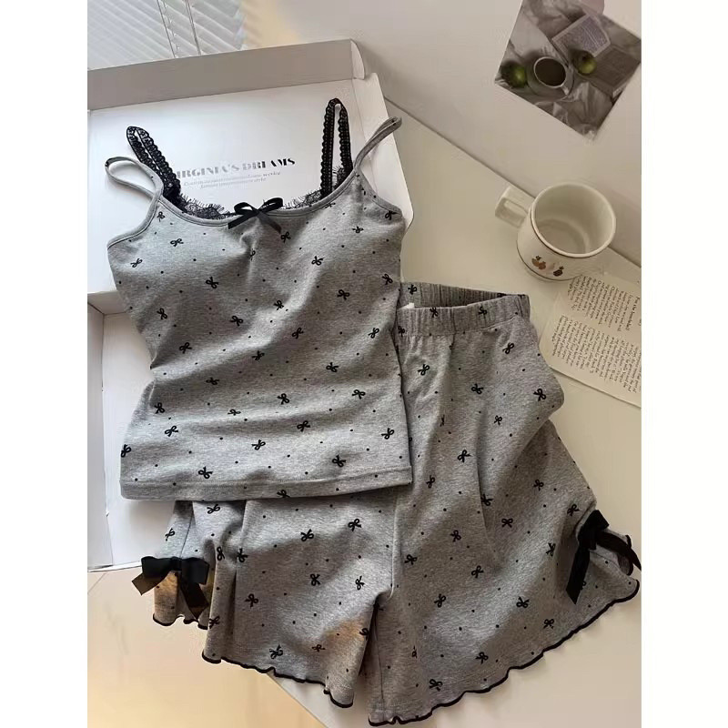 Bộ đồ ngủ nữ có đệm ngực cố định áo hai dây kèm quần short nơ dễ thương mềm mại thoáng khí mặc nhà mùa hè phong cách Hàn Quốc
