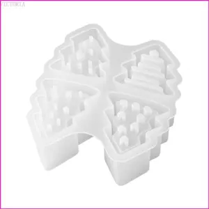 Khuôn nướng bánh trang trí Giáng sinh VIC với thiết kế rỗng Chất liệu silicon