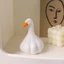 {WELV}Resin Duck Figurine with Garlic Detail Cartoon Desk Ornament White 11.5 x 7.8 cm