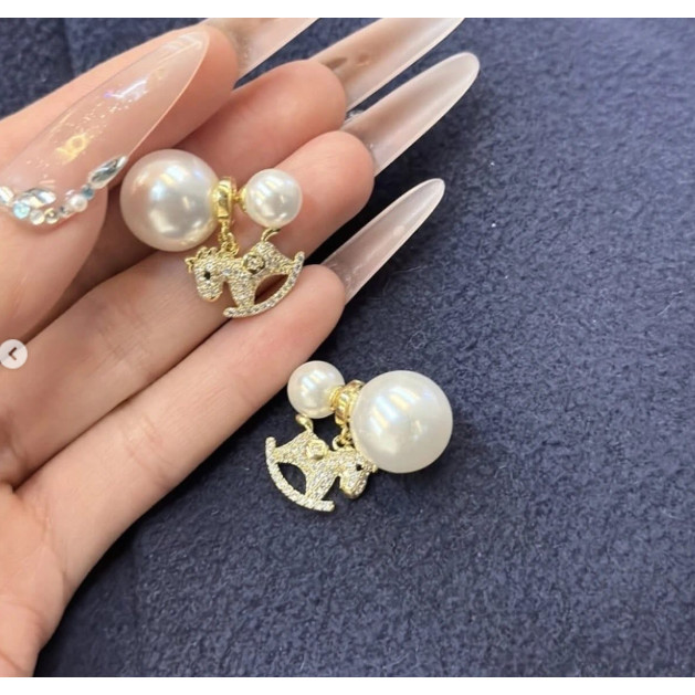 BÔNG TAI NGỰA NHÀ GOLLIC - EH23228