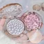 Dập nổi kim cương có độ bóng cao Nhấp nháy mịn Ngọc trai kim cương lấp lánh bột mặt xương đòn làm sáng da tự nhiên ba chiều
