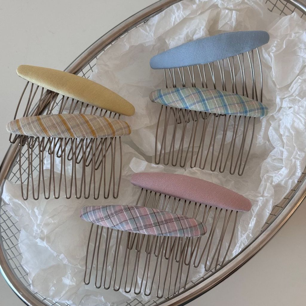 Lược chải tóc ca rô Hàn Quốc, Kẹp tóc cho nữ