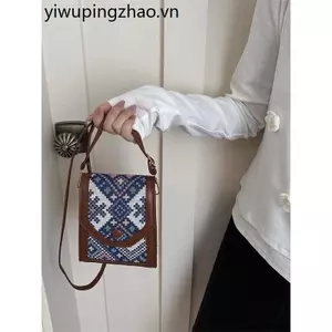 Phong Cách Mới Phong Cách Dân Tộc Messenger Túi Điện Thoại Di Động 2026 Phong Cách Mới Retro Nhỏ Túi Vuông Thời Trang Màu Sắc Tương Phản Túi Đeo Vai