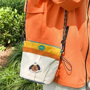 Ngoài Trời Phù Hợp Với Nylon Nhỏ Túi Vuông Nữ Màu Sắc Tương Phản Túi Vải Thời Trang Nhẹ Một Vai Túi Túi Thể Thao Nữ
