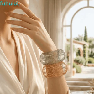 FUHUIOT Vòng tay có thể thu vào, Vòng tay hình học hợp kim hình tròn, Dây phẳng đậm Openwork Cơ chế lò xo Cuộn dây Vòng đeo tay dự tiệc