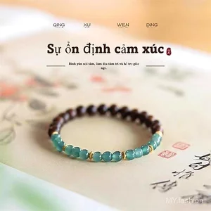 Vòng tay gỗ trầm hương làm dịu tâm trí, phù hợp cho bé gái