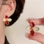 LUImo Bông Tai Hoa Trắng Viền Vàng Cánh Hoa Men Để Mặc Hàng Ngày Đám Cưới Quà Tặng SBS