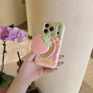 Thích hợp cho Apple 17promax Bracket Strawberry Mirror Phone Case iPhone17 / 16 / 15 / 14pro Fun Case