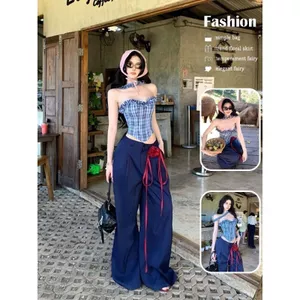 Retro Hot Girl Fishbone Nẹp Kẻ Sọc Ống Top Nữ Niche Chic Halter Camisole Sang Trọng Ôm Hơn Nhìn Ngắn