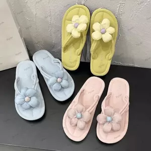 Dép Nữ PYCOU, Dép Lật Mùa Hè Đa Năng Hoa, Dép Đi Biển Đế Mềm Chống Trơn Trượt Thời Trang Trong Nhà Ngoài Trời